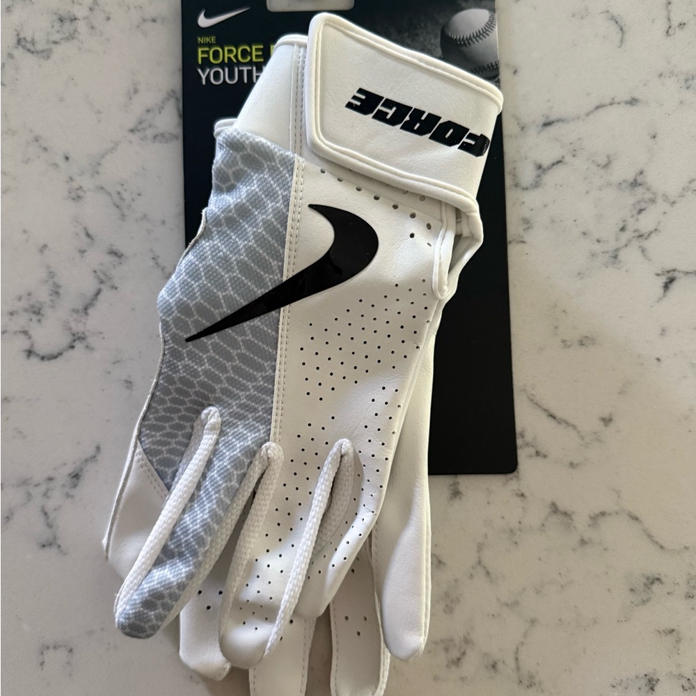 Nike White and Black Force Edge Youth Batting Gloves